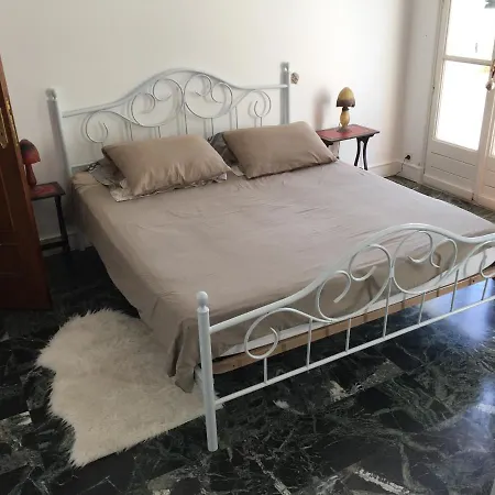 Bed & Breakfast La Maison Du Auvers-sur-Oise