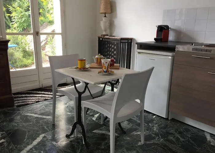 B&B La Maison Du 3*